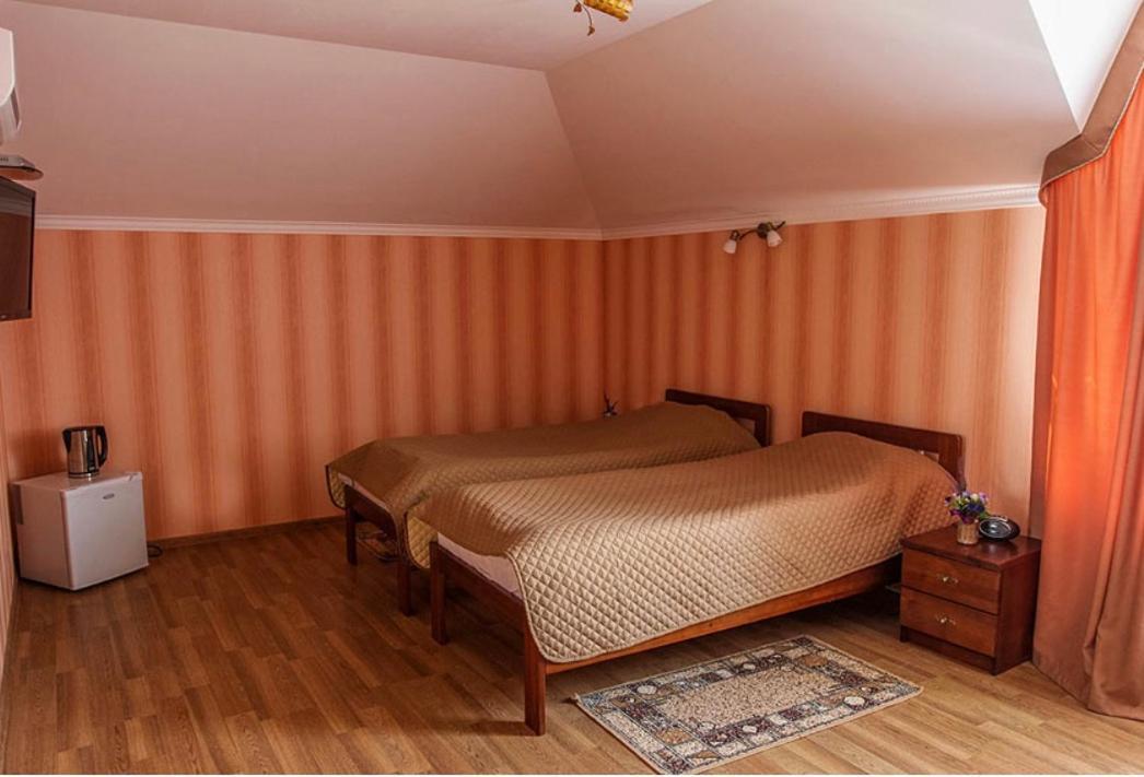 Гостинний Маєток Hotel Myla ภายนอก รูปภาพ